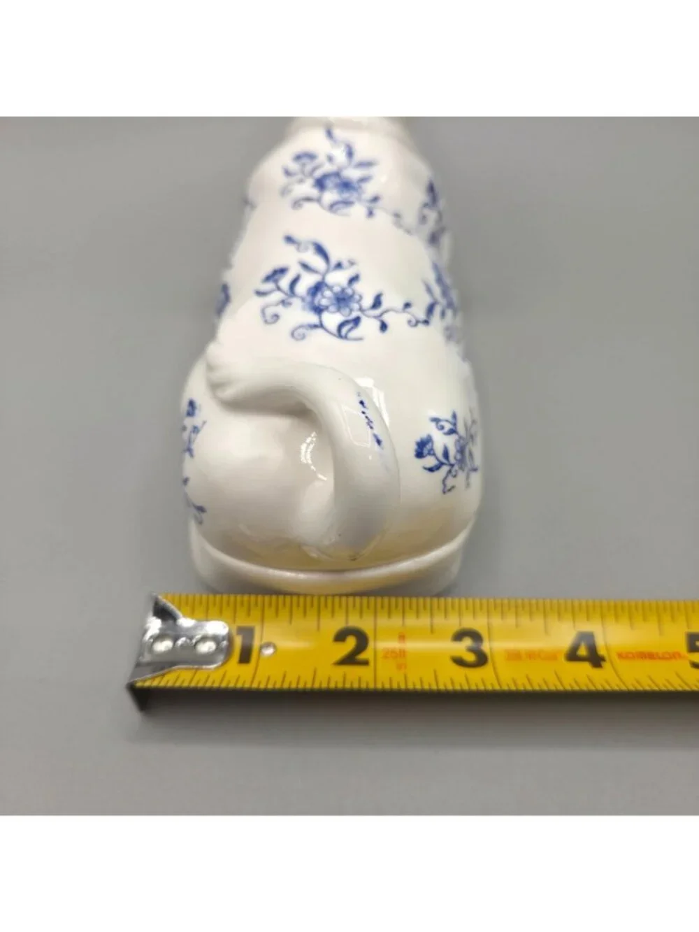 Vintage Art Line Japan Blue Onion Cow Butter Dish Covered Ceramic